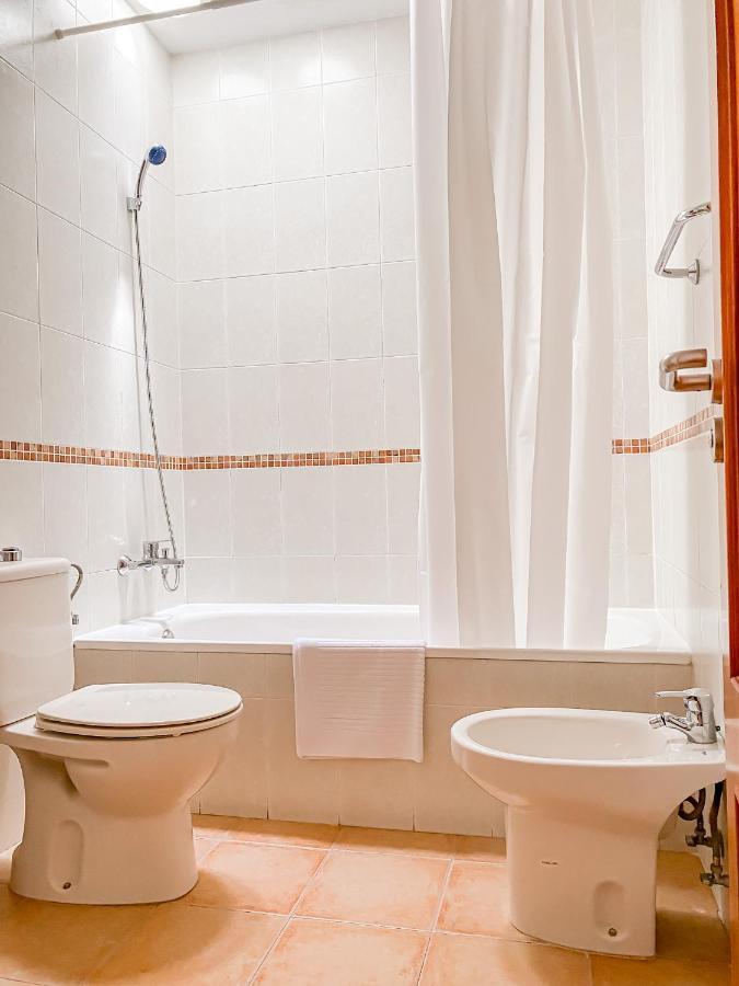 דירות קורלחו Habitacion Privada + Bano Privado En La Vivienda מראה חיצוני תמונה